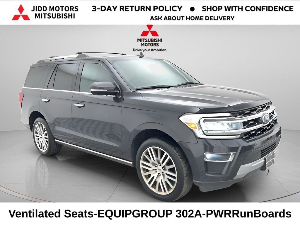 Used 2024 Gray Metallic Ford Limited image 6