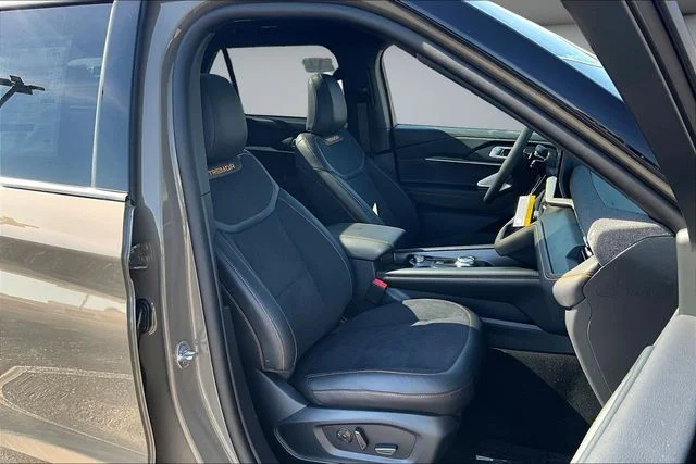 New 2026 Marsh Gray Ford Tremor® image 11