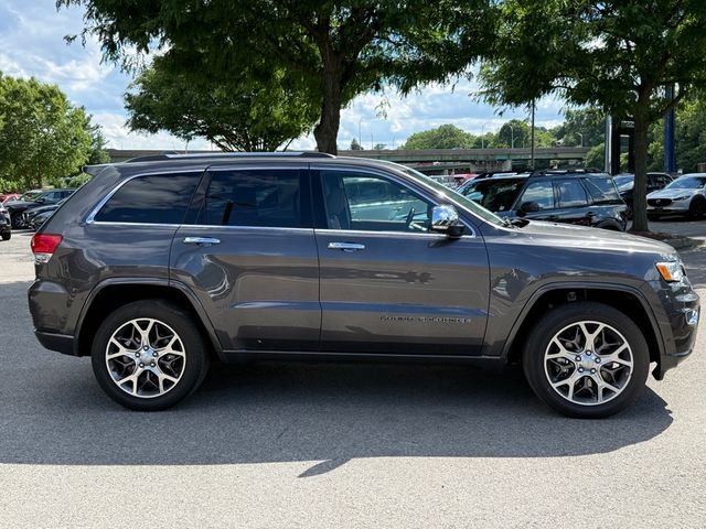 Used 2021 Gray Jeep Overland image 9