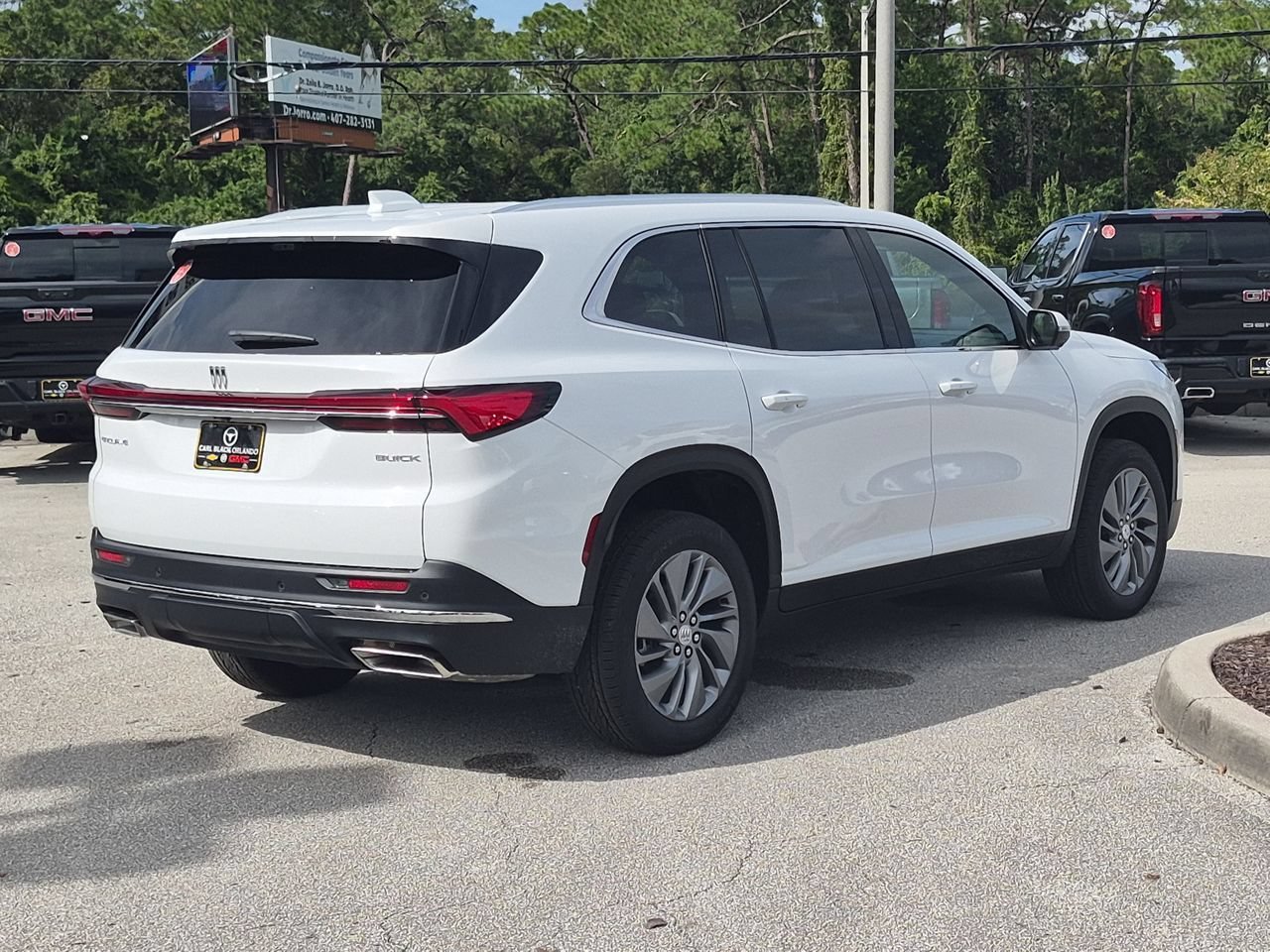 2027 Buick Enclave Preferred - Photo 8