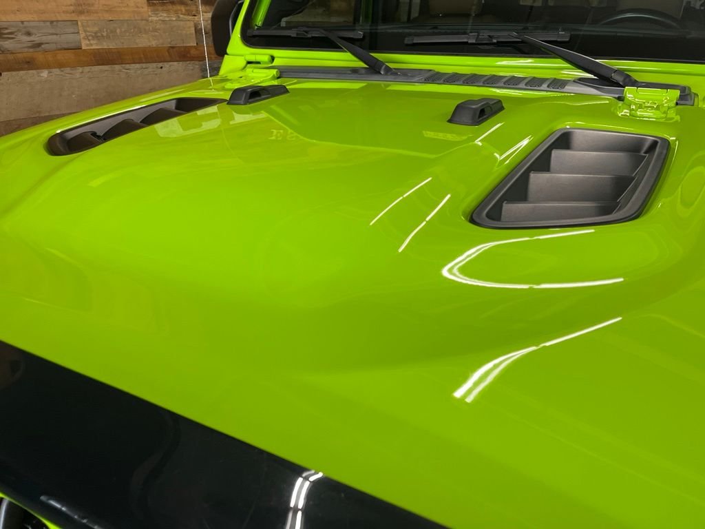 Used 2021 Limited Edition Gecko Clearcoat Jeep Rubicon image 8