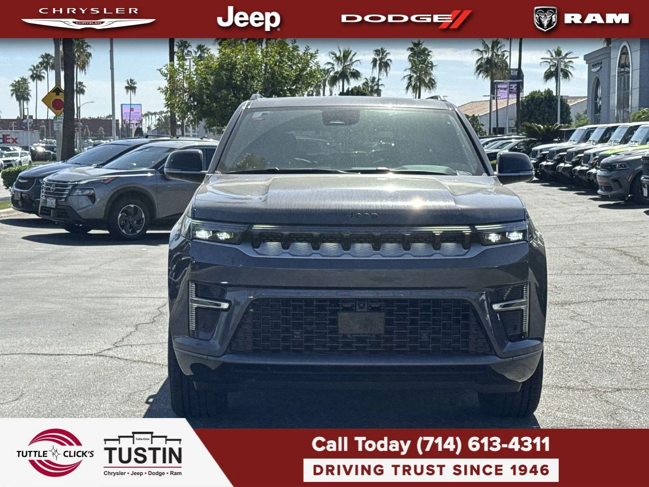 New 2026 Baltic-Gray Metallic Clear-Coat Exterior Paint Jeep 4DR 2WD image 8