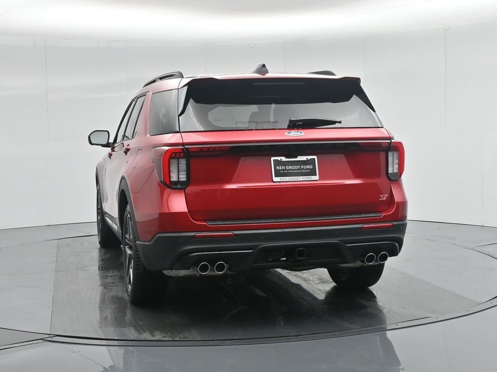 New 2026 Rapid Red Metallic Tinted Clearcoat Ford ST image 34
