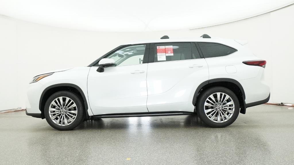 New 2026 Wind Chill Pearl Toyota Platinum image 2