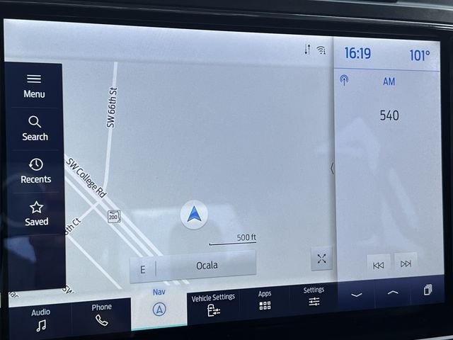 Used 2022  Ford Platinum image 20