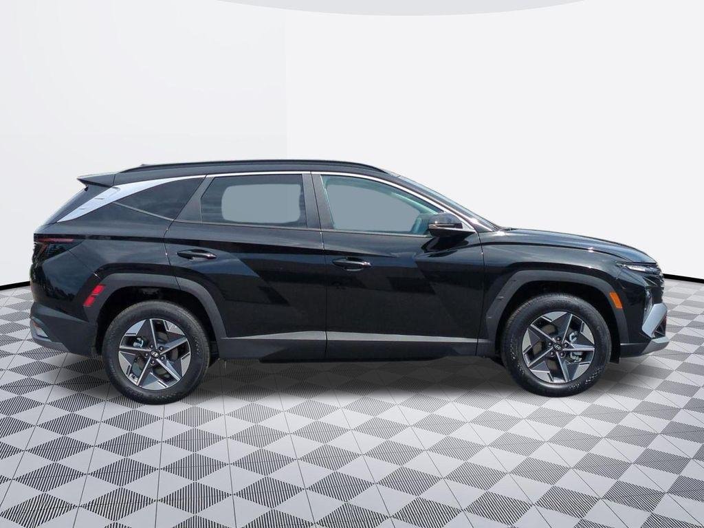 New 2026 Black Hyundai SEL Premium AWD image 7