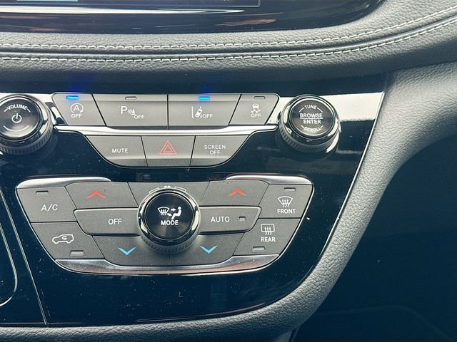 2026 Chrysler Pacifica Select - Photo 17
