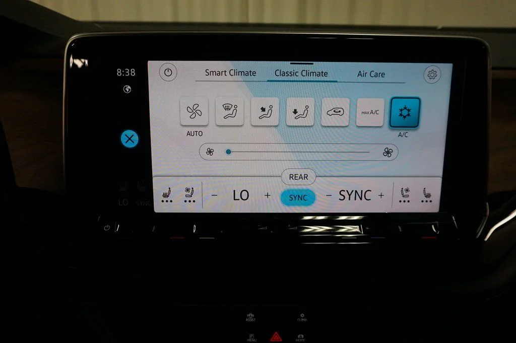 2026 Volkswagen Atlas SE w/Tech - Photo 18