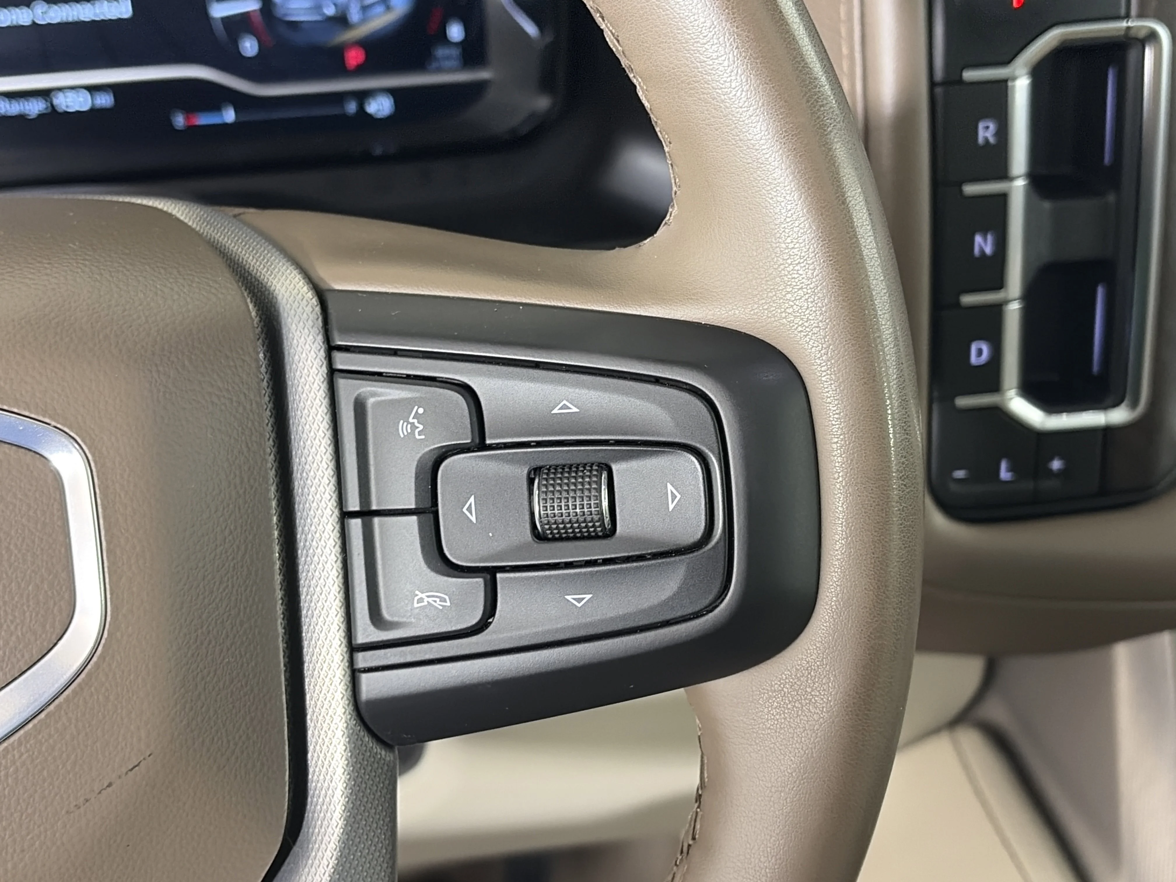 2024 GMC Yukon XL Denali - Photo 37