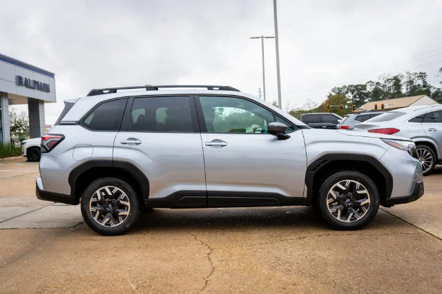 New 2026 Ice Silver Metallic Subaru Premium image 13