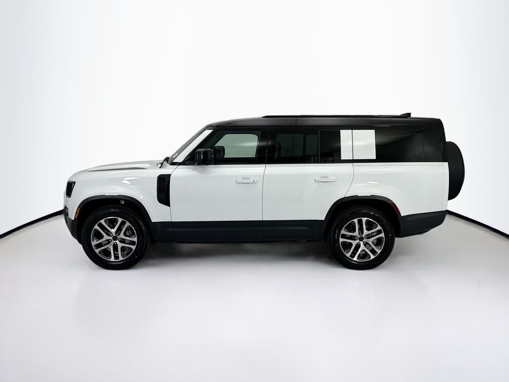 Used 2026 Fuji White Land Rover S image 8