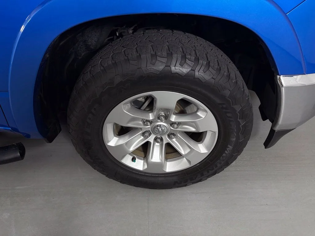 Used 2021 Blue Ram Laramie image 10