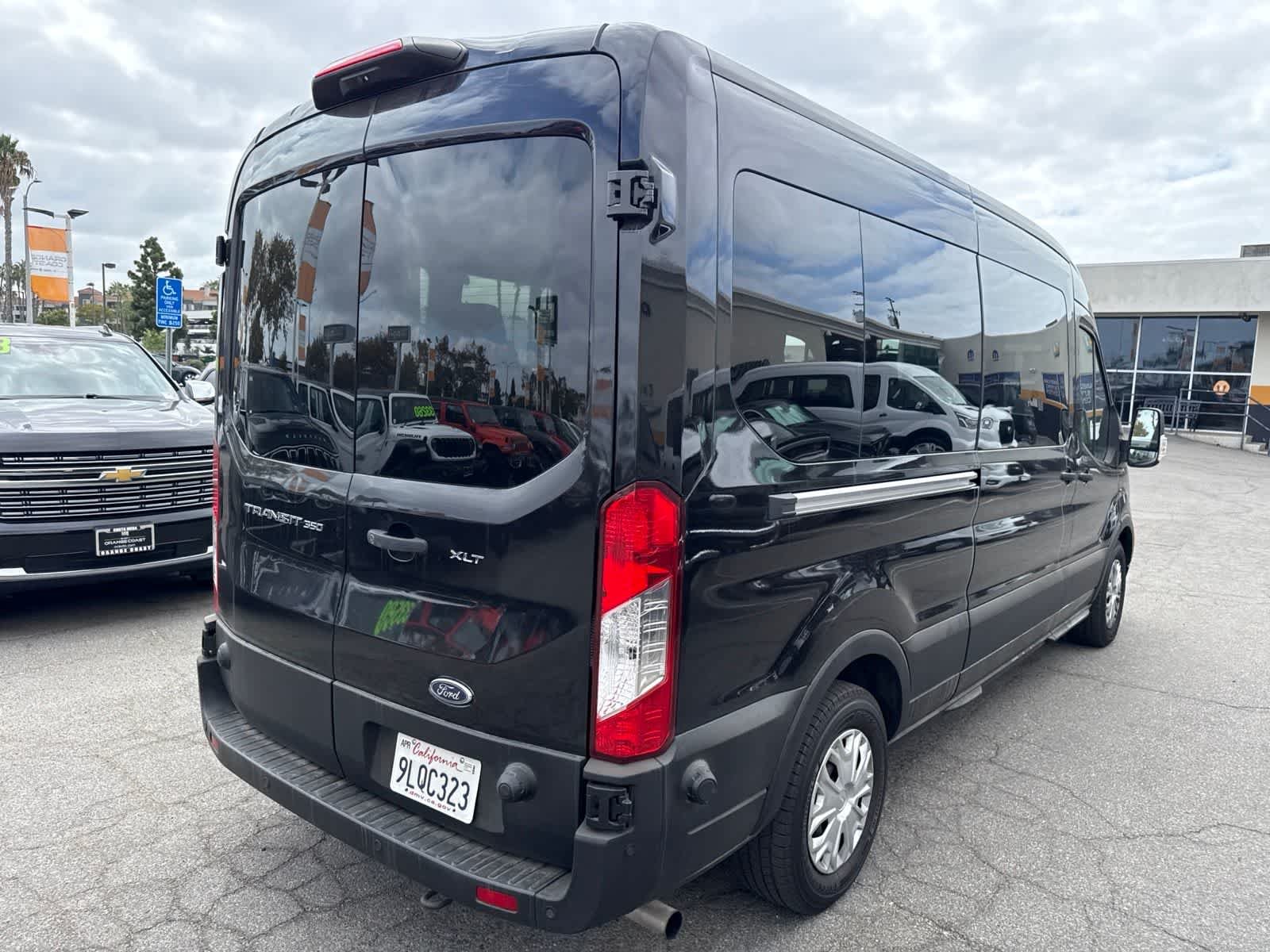 Used 2024 Agate Black Metallic Ford XLT image 11