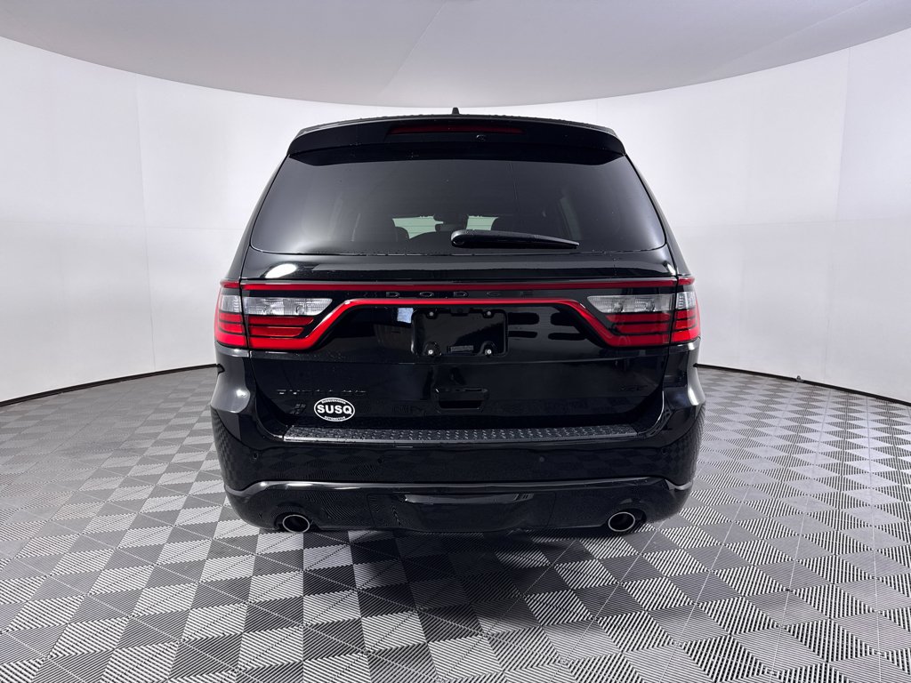 New 2026 Diamond Black Clear-Coat Exterior Paint Dodge GT Plus HEMI V8 image 13