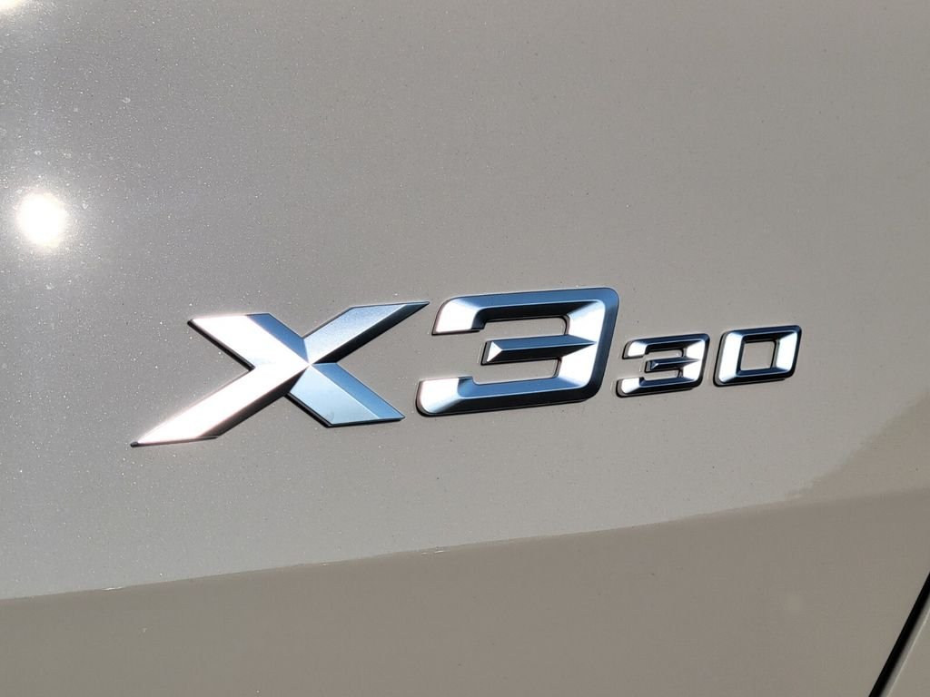 2026 BMW X3 30 - Photo 11