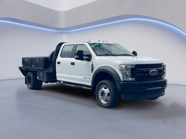 Pre-Owned 2019 Ford F-550 Super Duty XL 4x4; Dual Rear Wheels Crew Cab