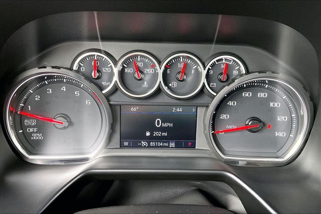 Used 2021 Black Chevrolet Z71 image 22