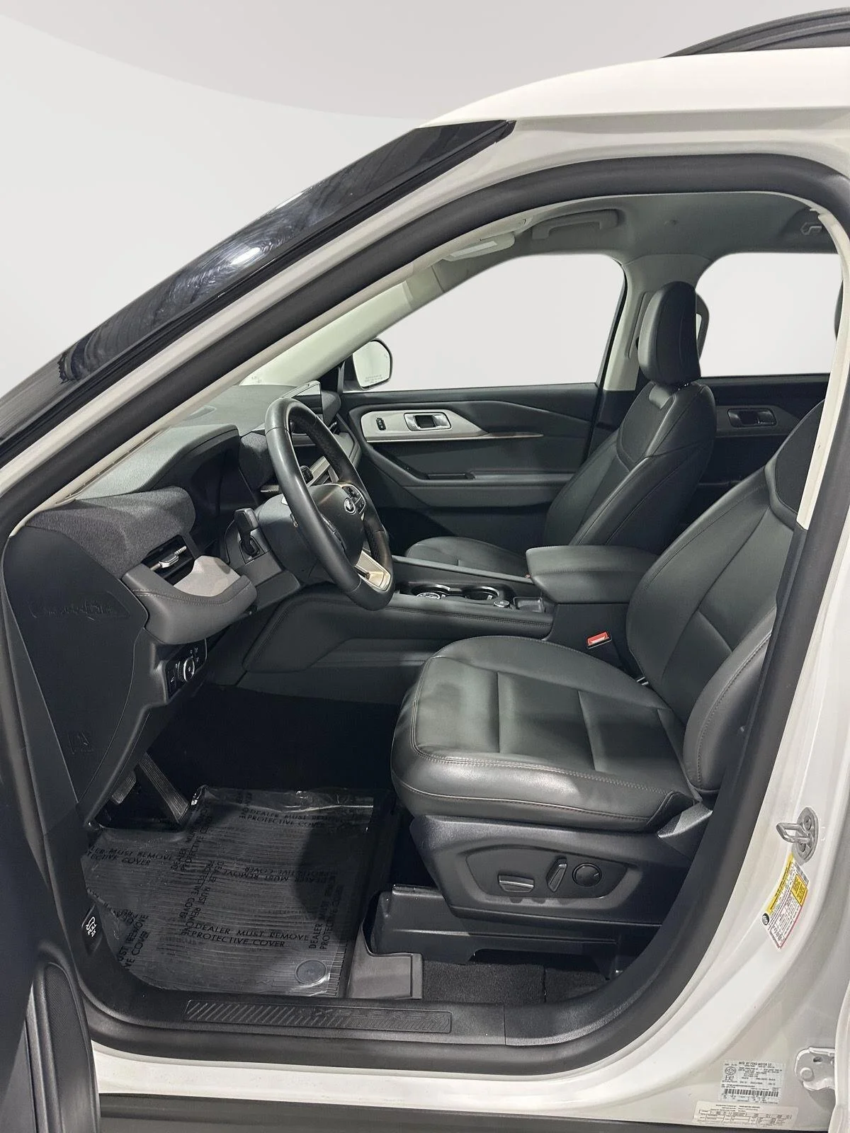 Used 2025 White Ford Active image 16