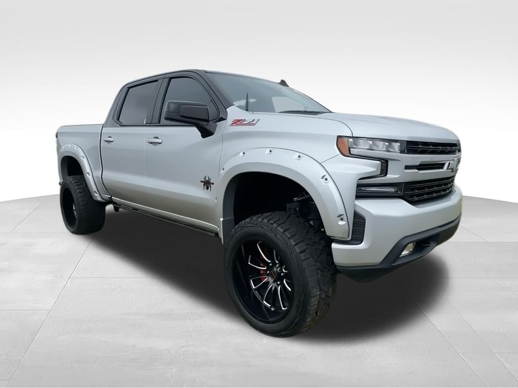 Used 2020 Silver Chevrolet RST image 2