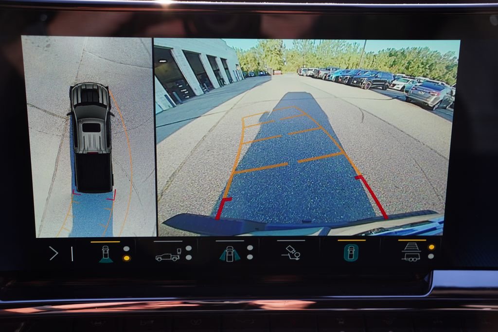 Used 2023 Black Chevrolet ZR2 image 39