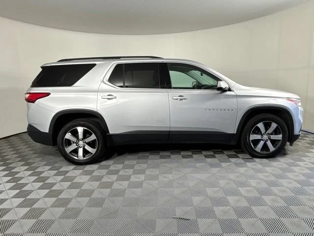 Used 2020 SILVER ICE METALLIC Chevrolet LT Leather image 37