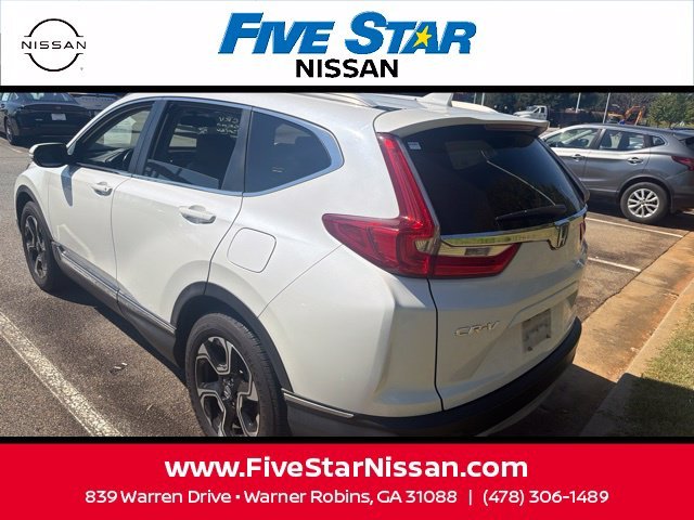 Used 2018 White Honda Touring image 17