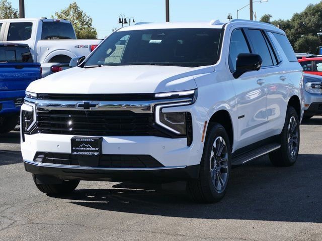 2026 Chevrolet Tahoe LS - Photo 7