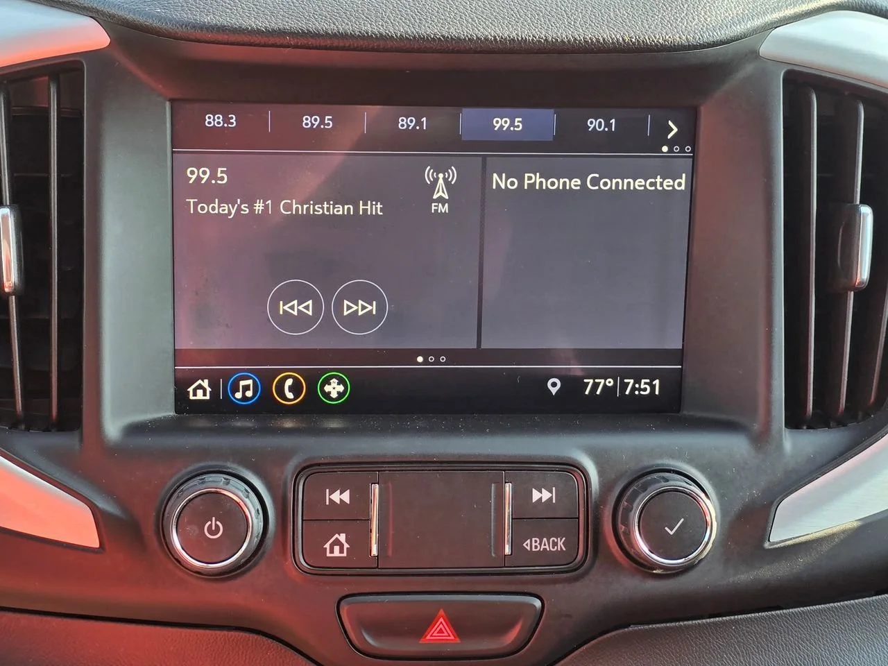 Used 2020 Summit White GMC SLT image 24