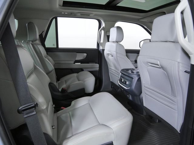 Certified Used 2025 Gray Ford Active image 15