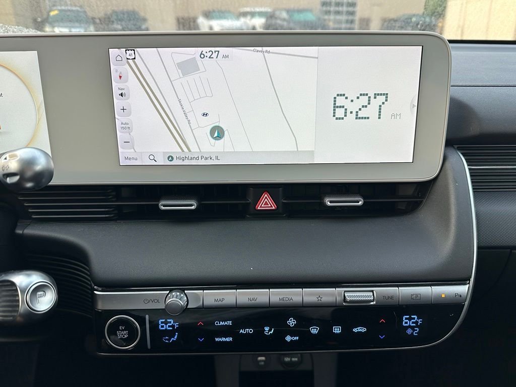 2024 Hyundai IONIQ 5 Limited - Photo 18