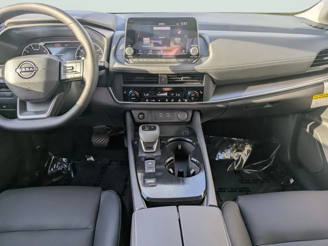 New 2026 Everest White Pearl TriCoat Nissan Dark Armor™ image 12