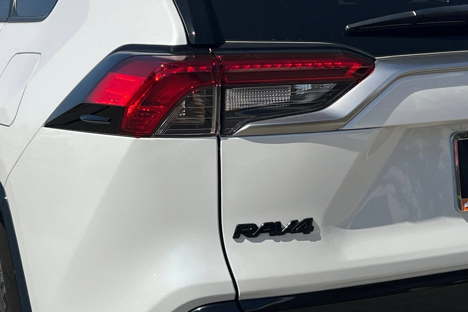 Used 2025  Toyota XSE image 27