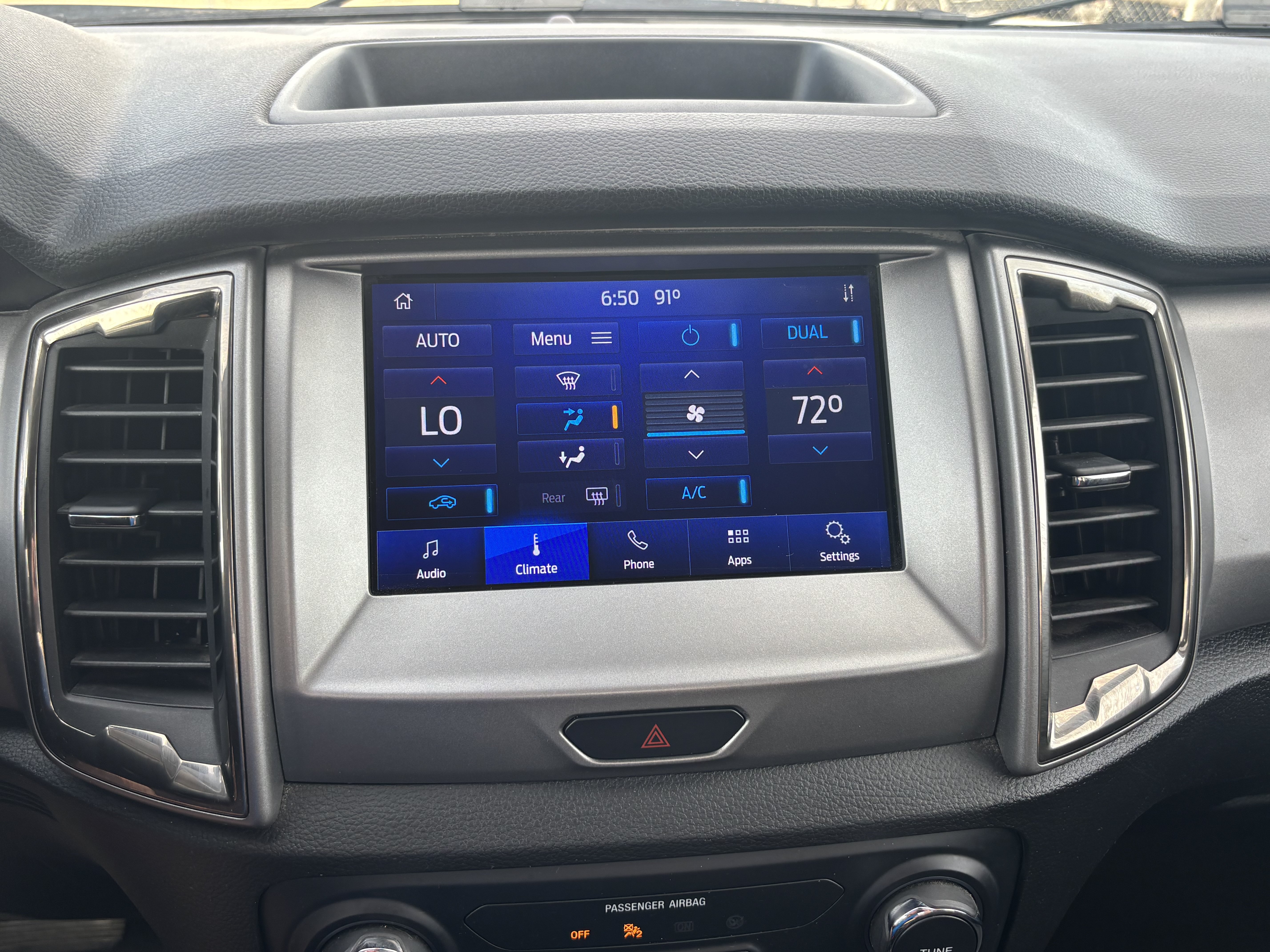 Used 2021 Oxford White Ford XLT image 13