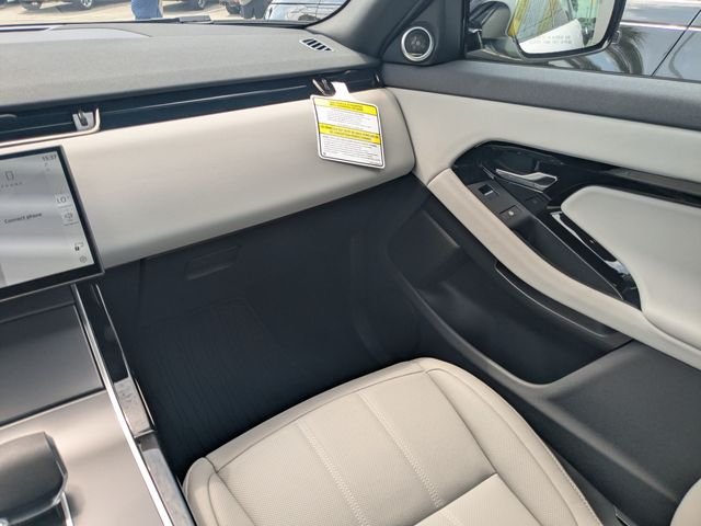 New 2026 White Land Rover S image 17