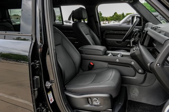 2025 Land Rover Defender V8 - Photo 44