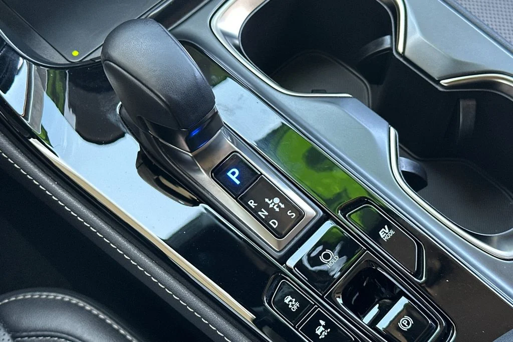 2025 Lexus NX Hybrid 350h - Photo 25