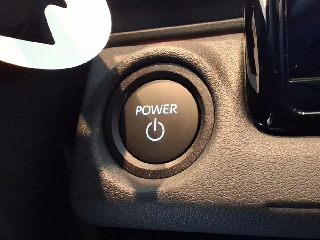 2026 Toyota bZ XLE - Photo 14