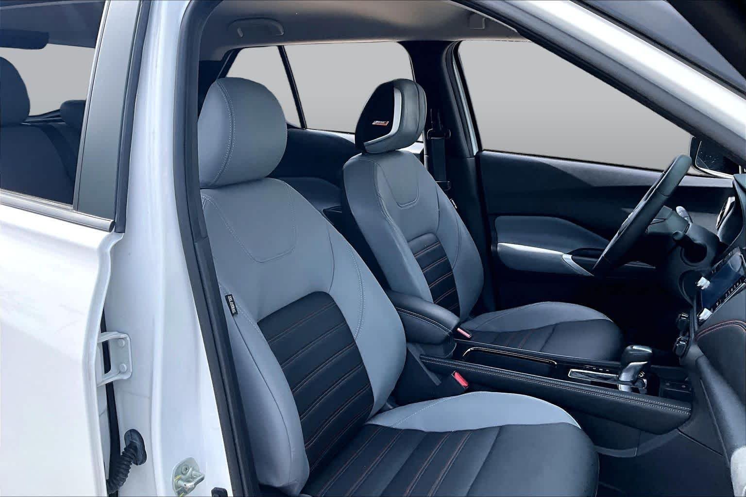 Used 2023 Fresh Powder Nissan SR image 9