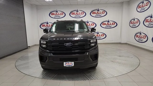 New 2026 Dark Matter Gray Metallic Ford Active image 4
