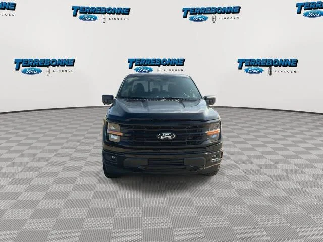 New 2026 Agate Black Metallic Ford XLT image 3