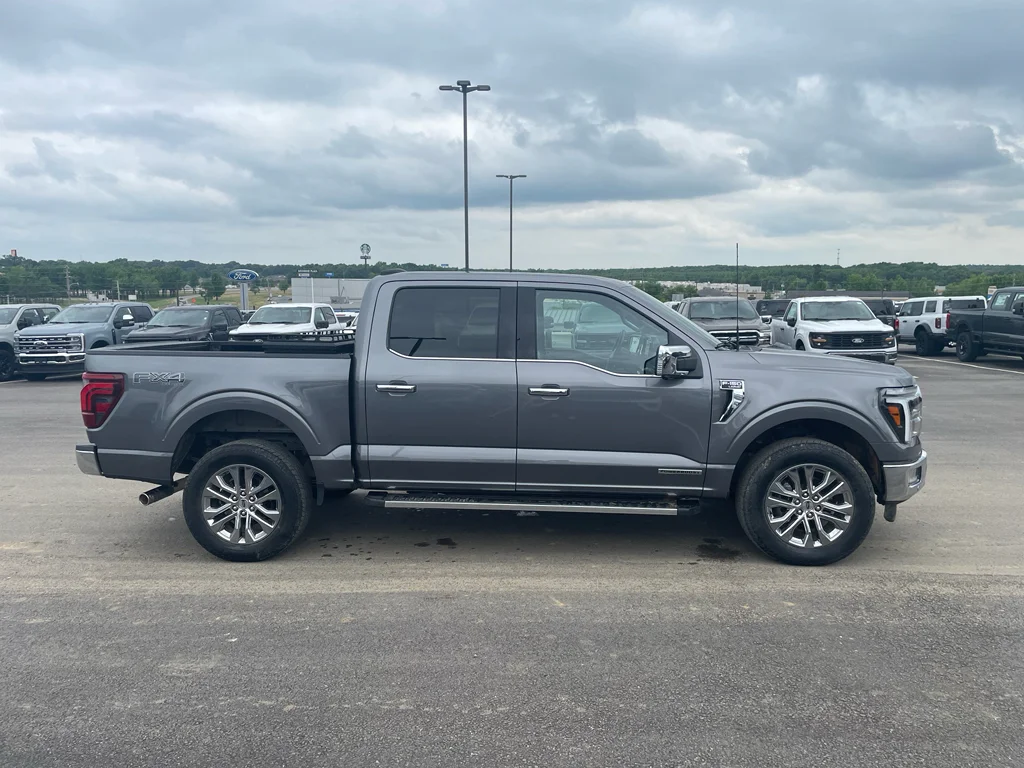Used 2024 Carbonized Gray Metallic Ford LARIAT image 5