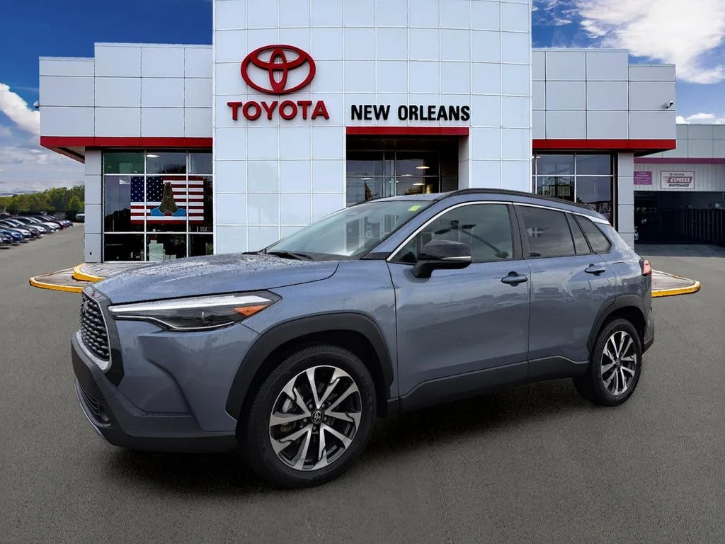2025 Toyota Corolla Cross XLE