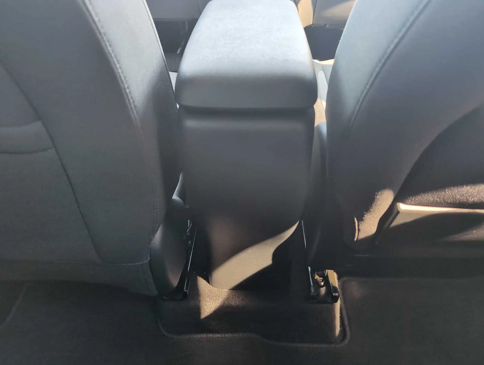 Used 2023 Summit White Chevrolet LT image 20