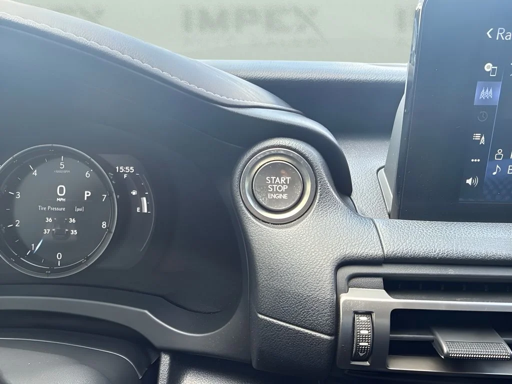 Used 2021 Silver Lexus 350 F SPORT image 11