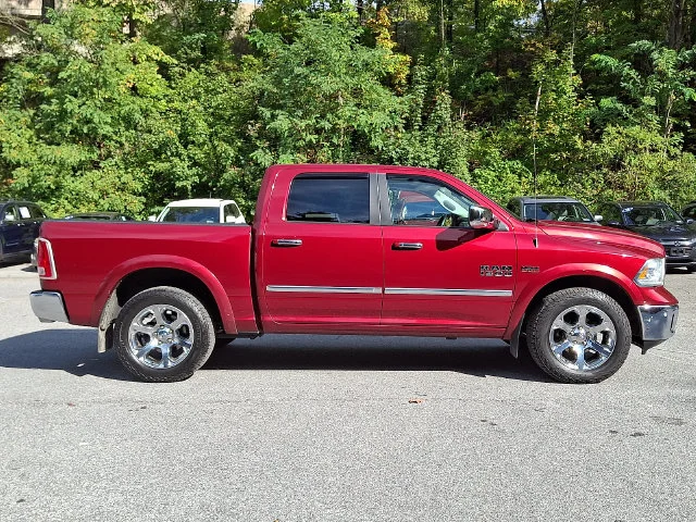 Used 2015 Red Ram Laramie image 8