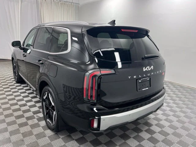 Used 2024 Black Kia EX image 6