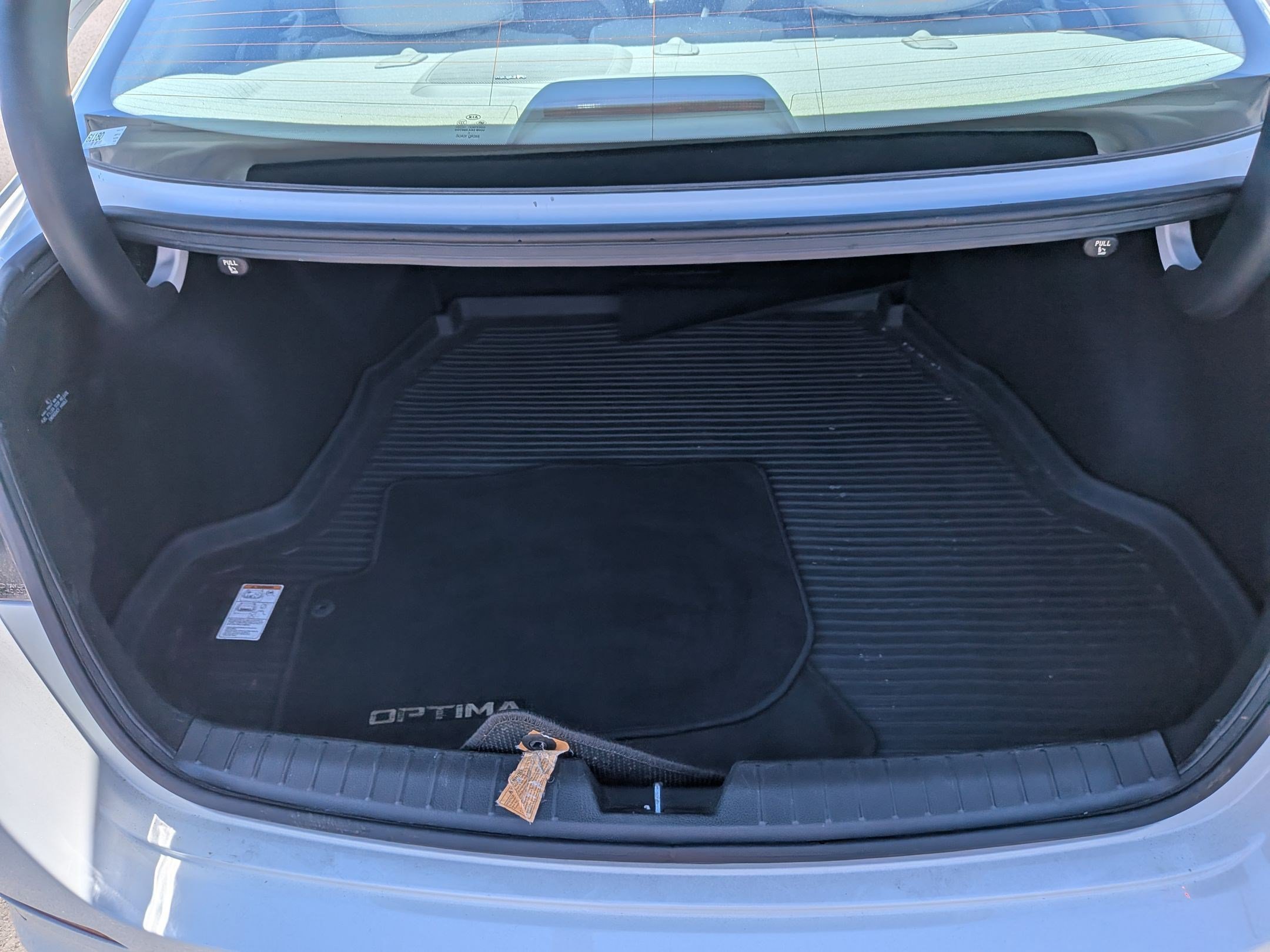 Used 2014 Snow White Pearl Kia EX image 27