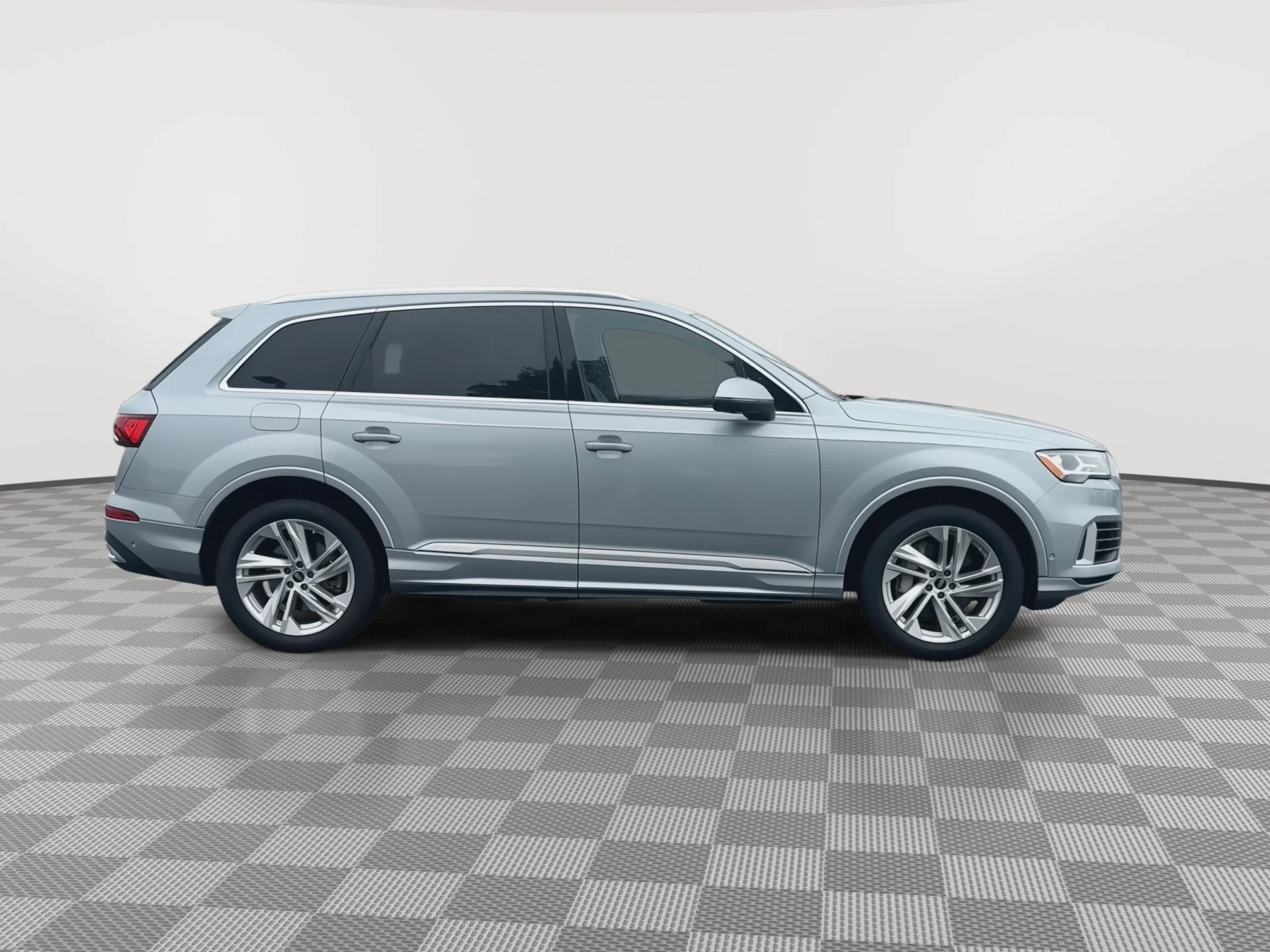 2023 Audi Q7 Premium Plus - Photo 9