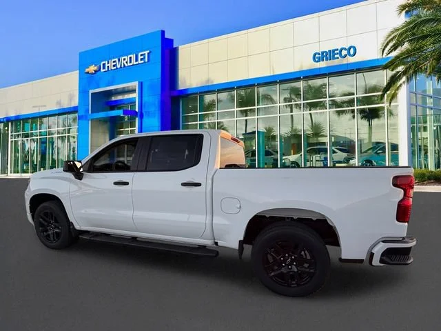 New 2026 Summit White Chevrolet Custom image 5