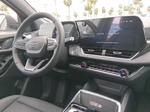 2027 Chevrolet Equinox LT - Photo 14
